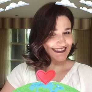 Meet your Posher, Karine